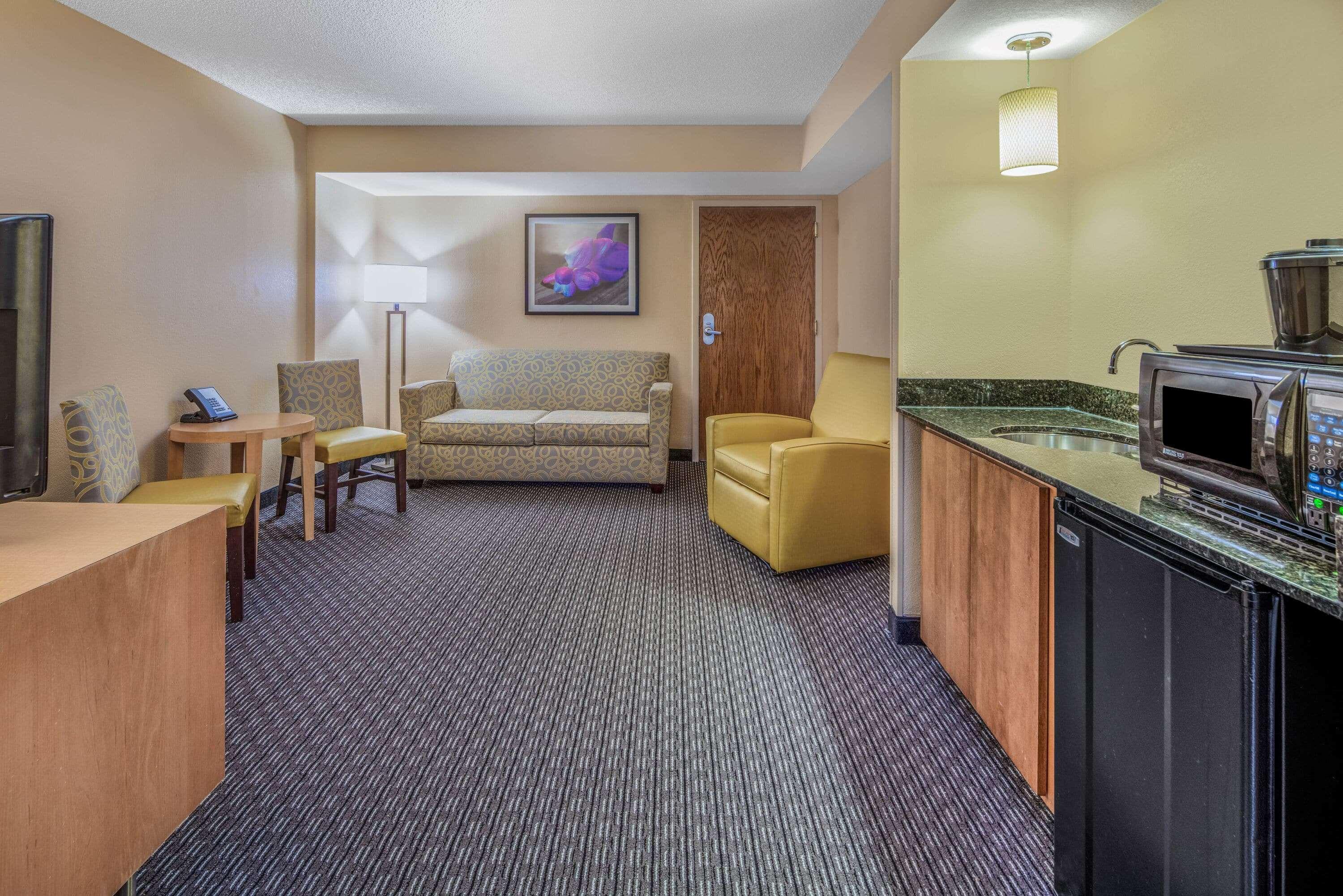 Hotel La Quinta By Wyndham Naples Downtown Exterior foto